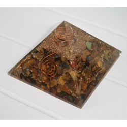 Pirámide Orgonite M (7x7 cm)